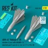 RESKIT RS32-0533 AGM-62 Walleye II ER missiles (2 pcs) with AN/AWG-16 data link pod (1 pcs) (A-4, A-6, A-7, F-4, F/A-18) (3D Printed) (1/32)